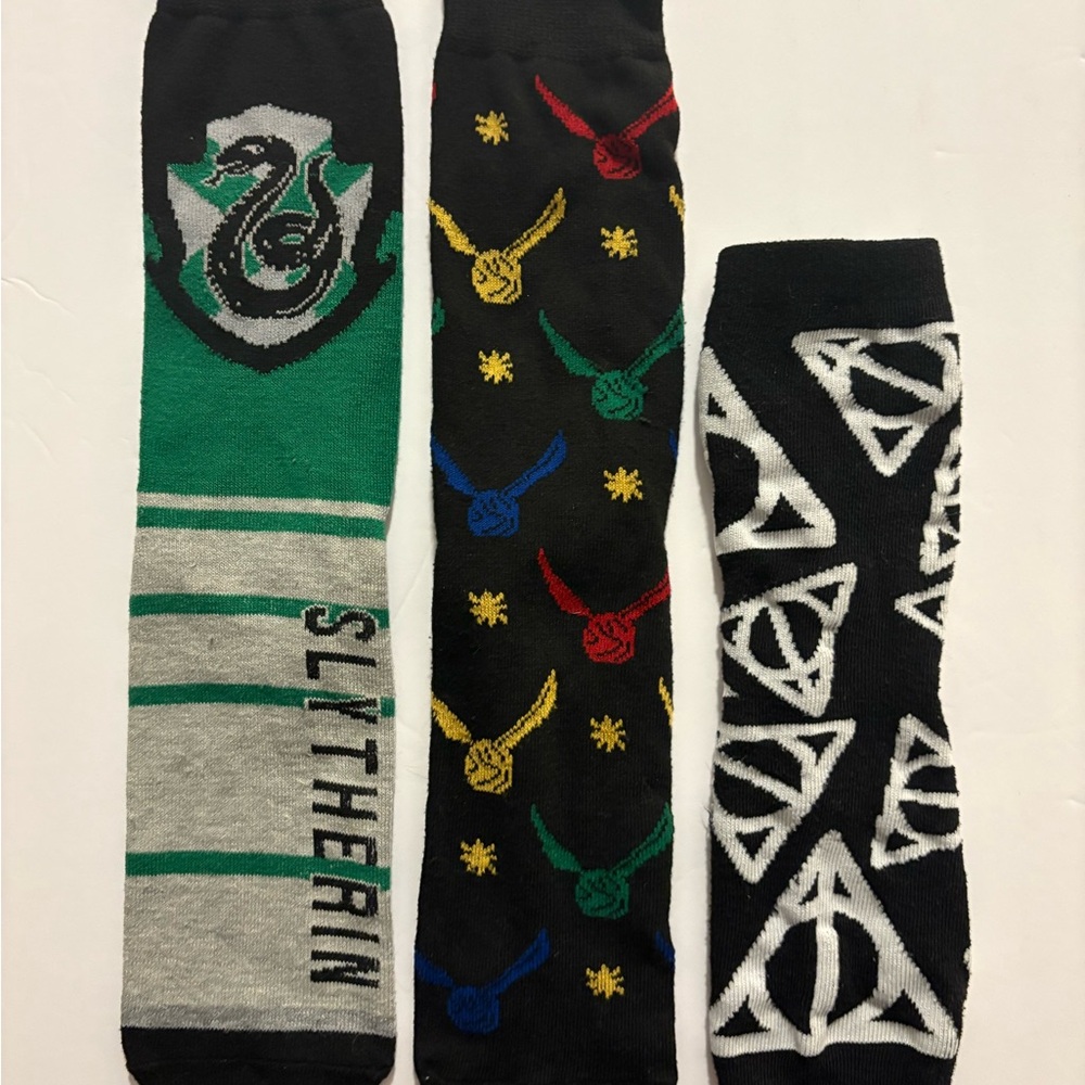 Bioworld Slytherin and Wizardry Themed Socks - Black, Green, Gray